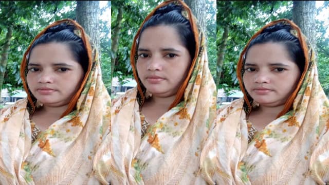 Beautiful Village Babe – Horny Finger Pussy Exposed